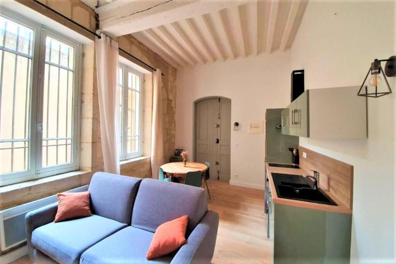 Appartement A Deux Pas De La Place Du Forum Arles Exterior foto