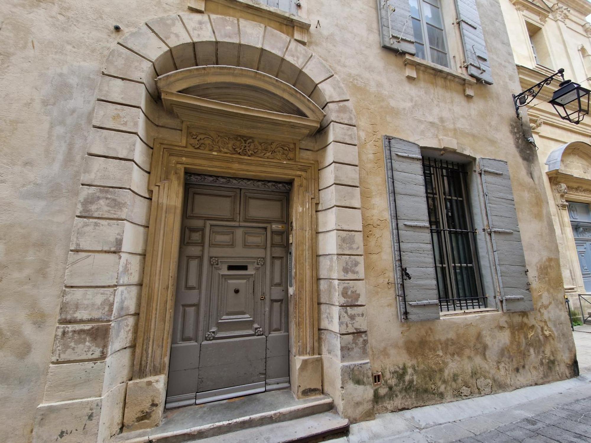 Appartement A Deux Pas De La Place Du Forum Arles Exterior foto
